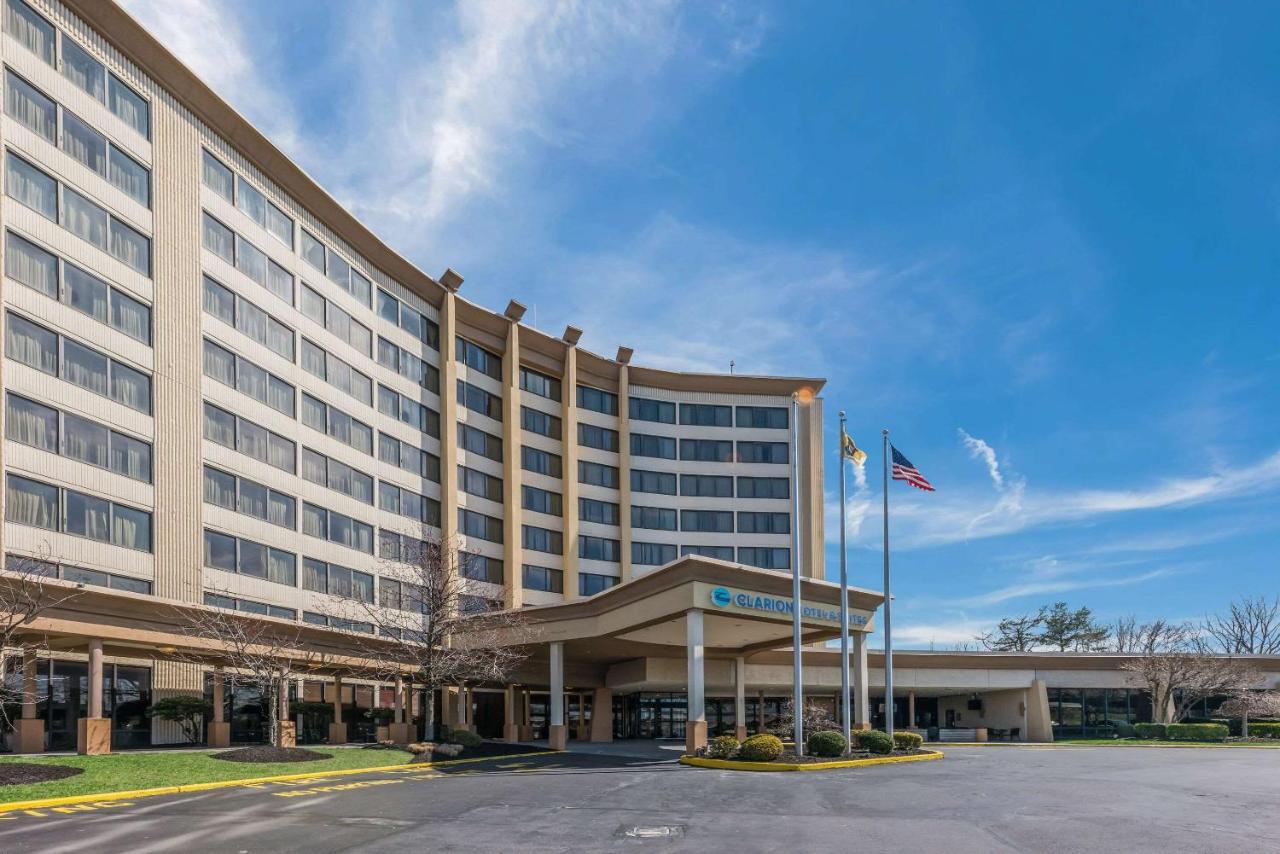 Clarion Hotel & Suites Mount Laurel Exteriér fotografie