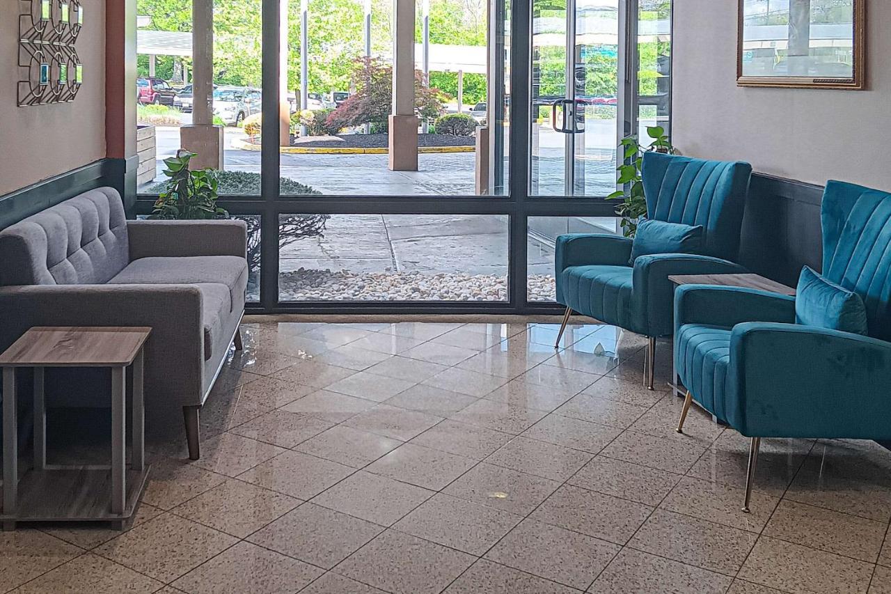 Clarion Hotel & Suites Mount Laurel Exteriér fotografie