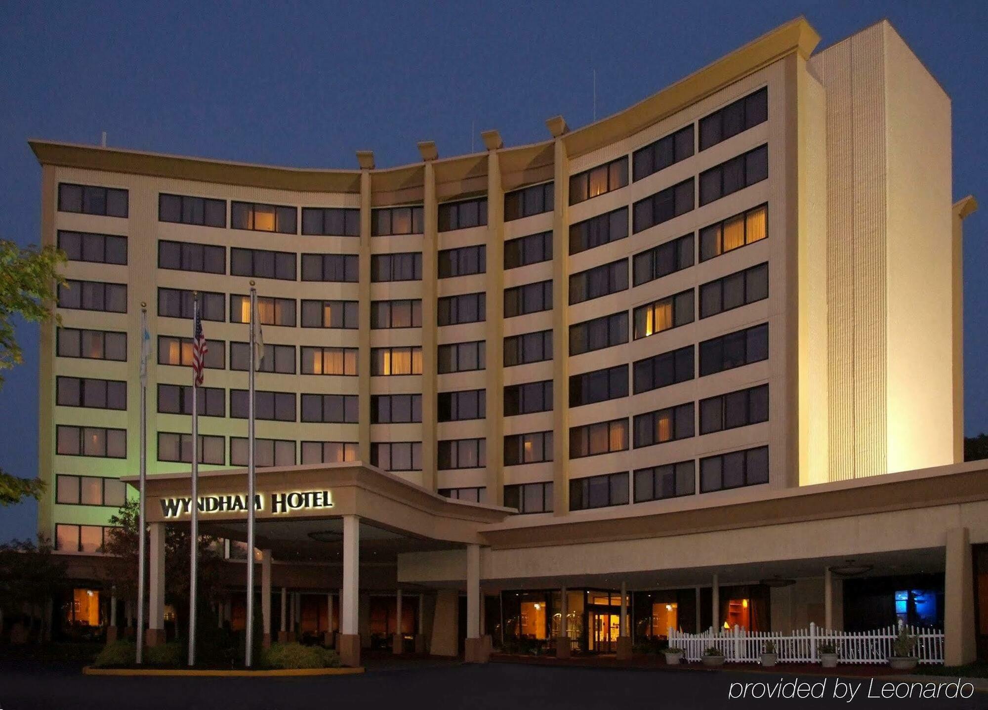 Clarion Hotel & Suites Mount Laurel Exteriér fotografie